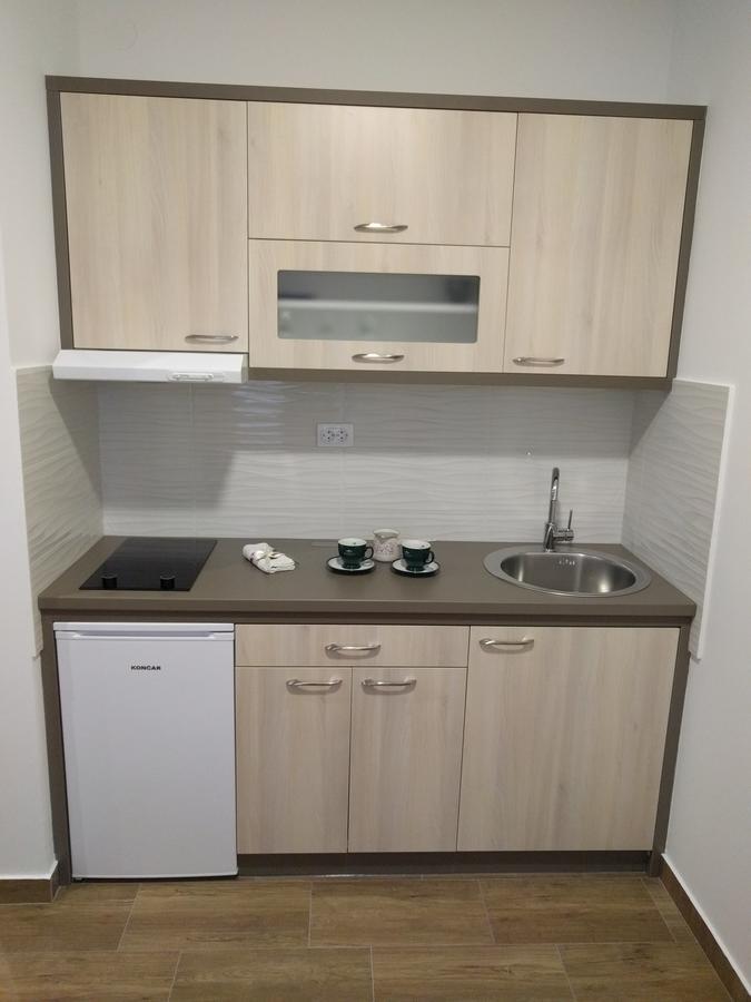 Simica Cose Apartment Vrdnik Bagian luar foto